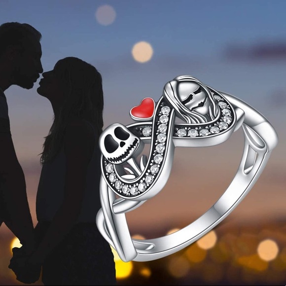 18k Diamond Nightmare Before Christmas Eternity Ring - Picture 4 of 15